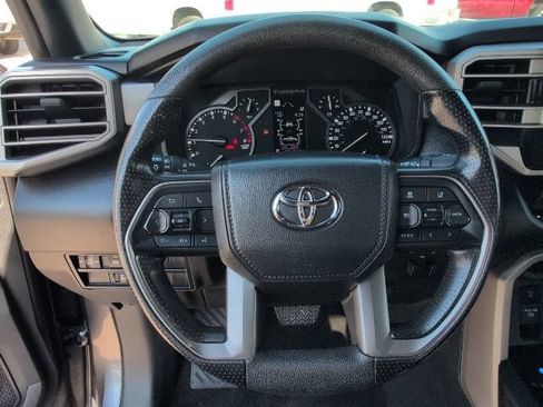 Used 2025 Toyota Tundra SR5 AWD/4WD image 16