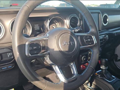 Used 2023 Jeep Wrangler Unlimited Rubicon 4xe AWD/4WD image 10