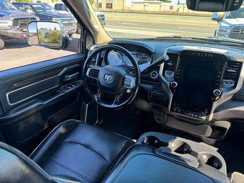 Used 2022 RAM 2500 Laramie AWD/4WD image 12