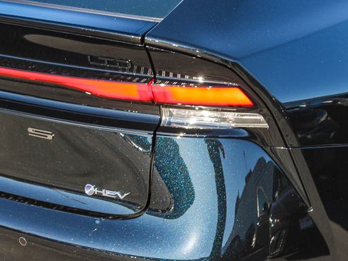 New 2026 Toyota Prius Limited image 10