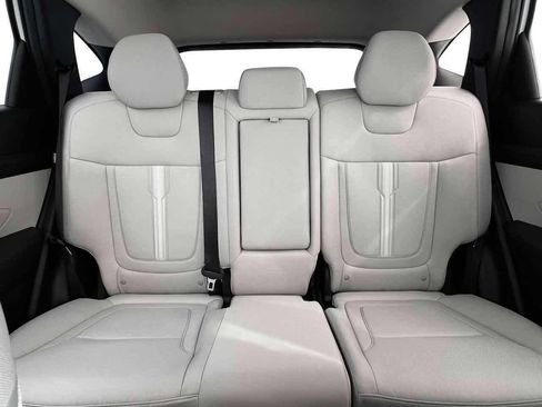 New 2026 Hyundai Tucson SEL image 16