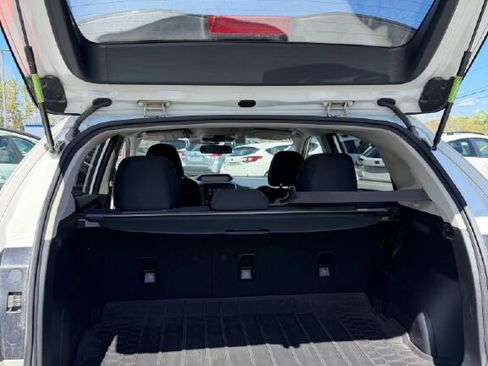 Used 2021 Subaru Crosstrek 2.0i Premium AWD/4WD image 11