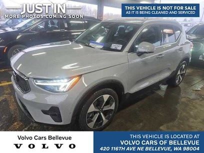 Used 2025 Volvo XC40 B5 Plus