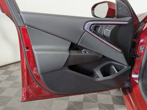 Used 2025 BMW X3 xDrive30i w/ Premium Package image 15