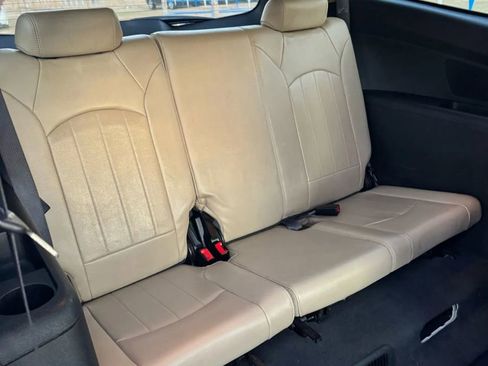 Used 2011 Chevrolet Traverse LTZ w/ LPO, 'HIT The Road' Package image 15