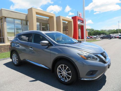 Used 2018 Nissan Murano SL w/ Moonroof Package image 1