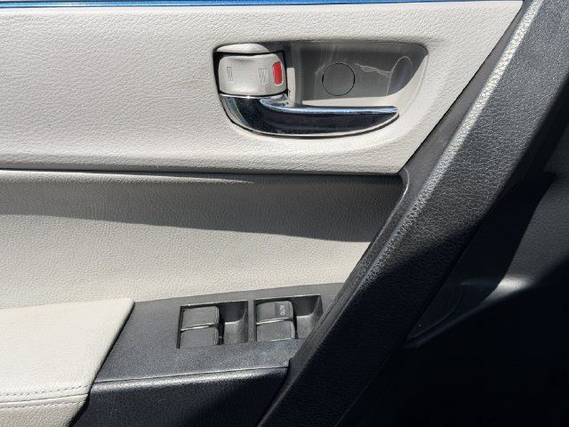 Used 2016 Toyota Corolla LE FWD image 21