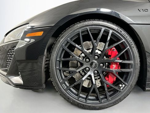 Used 2020 Audi R8 V10 image 11