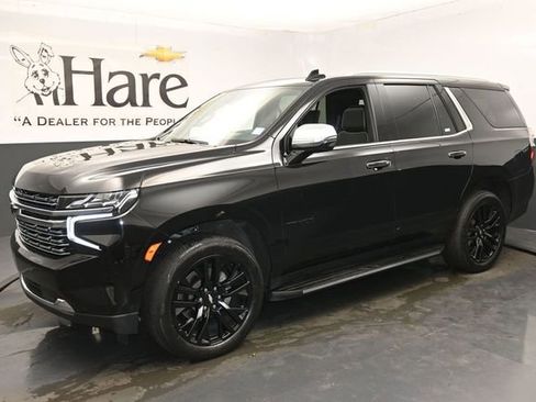 Used 2023 Chevrolet Tahoe Premier w/ Advanced Technology Package AWD/4WD image 29