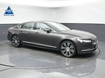 Used 2023 Volvo S90 B6 Ultimate w/ Lounge Package