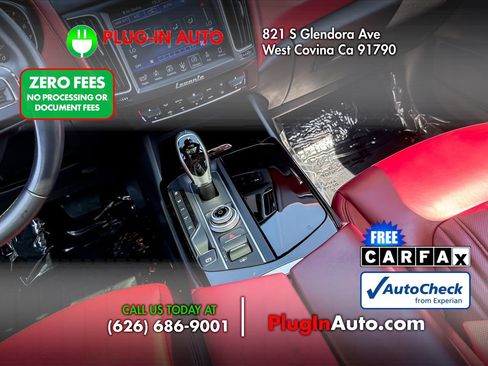 Used 2017 Maserati Levante AWD/4WD image 16
