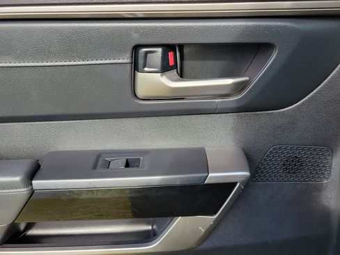 Used 2022 Toyota Tundra Limited w/ TRD Off-Road Package image 21