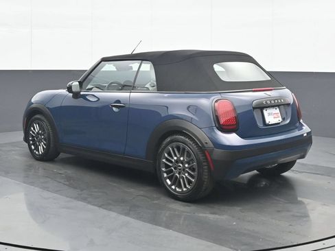 Used 2025 MINI Cooper S FWD image 4