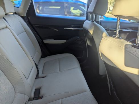 Used 2021 Kia Seltos SX image 5