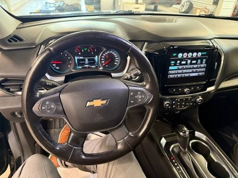 Used 2018 Chevrolet Traverse LT w/ LPO, 'HIT The Road' Package AWD/4WD image 54