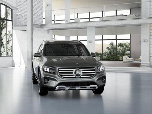 New 2026 Mercedes-Benz GLB 250 image 8