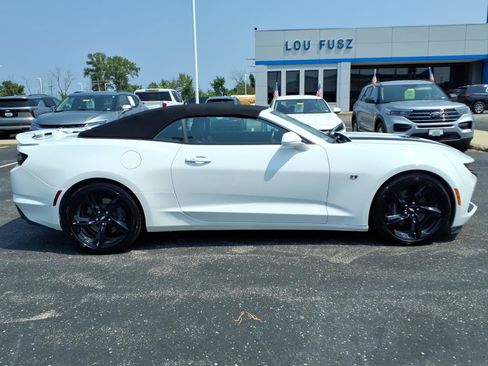 Used 2019 Chevrolet Camaro SS RWD image 27