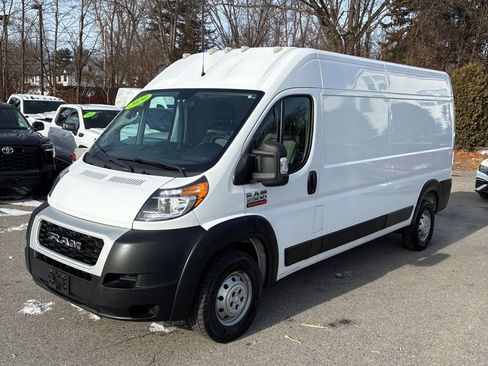 Used 2020 RAM ProMaster 2500 w/ Interior Convenience Group FWD image 2