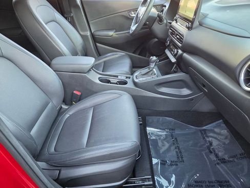 Used 2022 Hyundai Kona Limited AWD/4WD image 18
