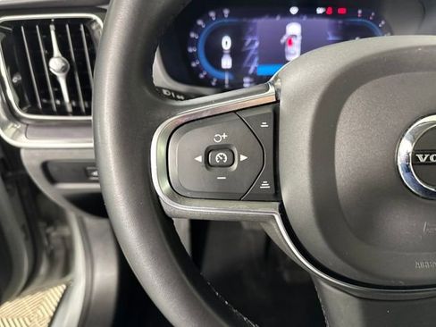 Used 2024 Volvo S60 B5 Core image 15