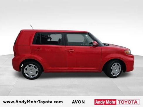 Used 2014 Scion xB image 8