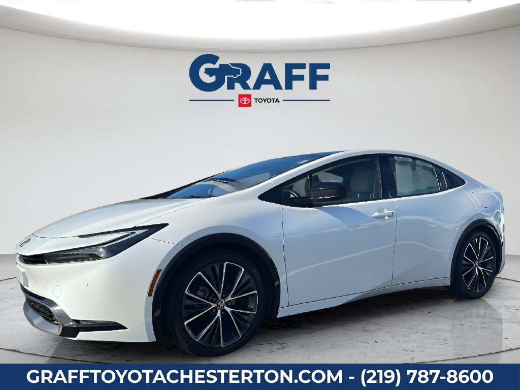 Used 2024 Toyota Prius XLE FWD image 12