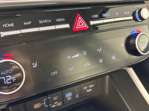 Used 2025 Hyundai Tucson SEL FWD image 39