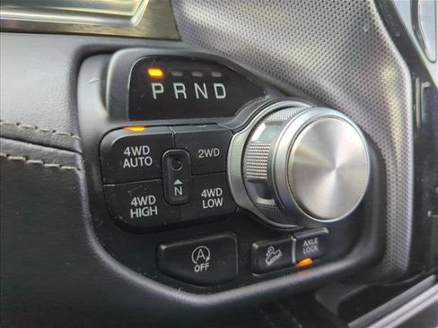 Used 2021 RAM 1500 Limited image 10