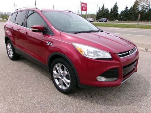 Used 2014 Ford Escape Titanium AWD/4WD image 2
