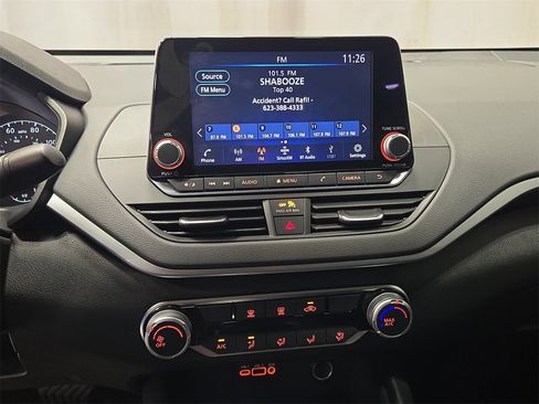 Used 2025 Nissan Altima 2.5 S image 19