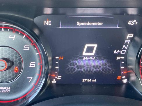 Used 2021 Dodge Charger R/T w/ Plus Group image 31