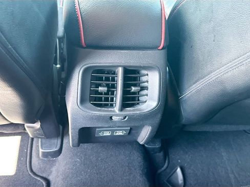 Used 2021 Jeep Cherokee Latitude Plus image 30