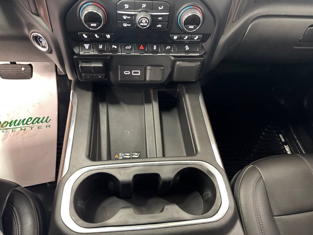 Used 2020 Chevrolet Silverado 2500 High Country w/ Technology Package AWD/4WD image 15