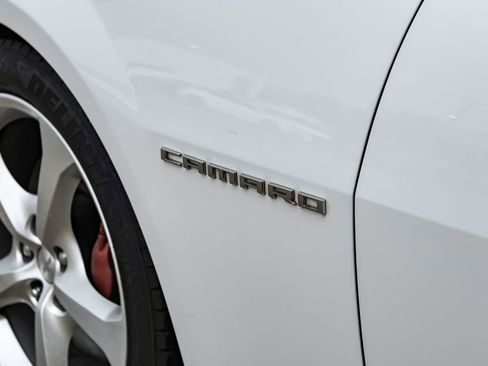 Used 2015 Chevrolet Camaro SS w/ Rear Vision Package RWD image 42