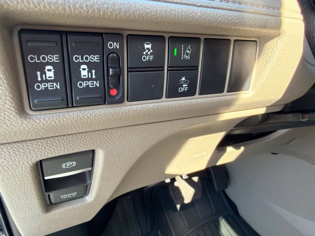 Used 2020 Honda Odyssey EX image 11