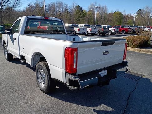 New 2026 Ford F250 XL w/ XL Chrome Package image 3