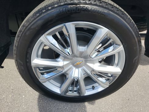 Used 2025 Chevrolet Silverado 1500 High Country w/ High Country Premium Package image 27