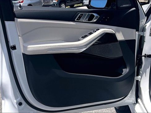 New 2026 BMW X5 M60i AWD/4WD image 13