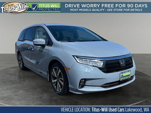 Used 2024 Honda Odyssey Touring image 1