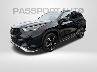 Used 2022 Toyota Highlander XSE