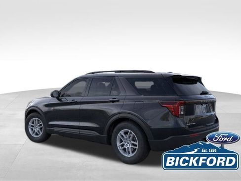 New 2026 Ford Explorer Active image 4