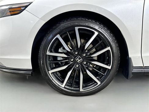 Certified 2024 Honda Accord Touring image 13