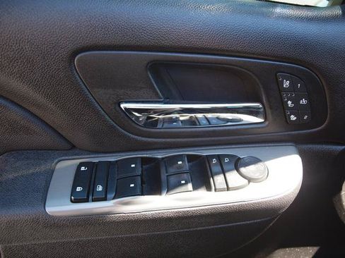 Used 2013 Chevrolet Silverado 1500 LTZ w/ LTZ Plus Package AWD/4WD image 8