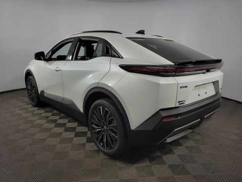 New 2026 Toyota C-HR AWD/4WD image 5