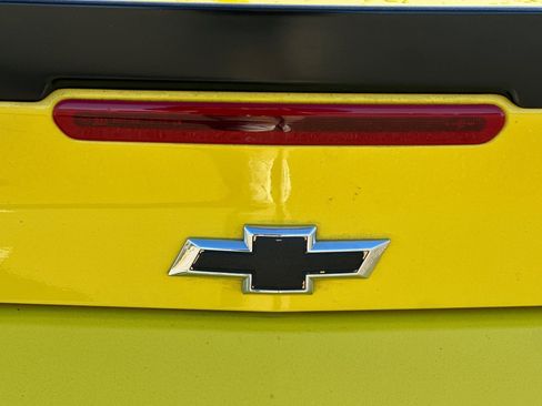 Used 2018 Chevrolet Camaro SS image 9