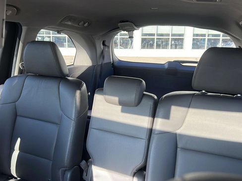 Used 2016 Honda Odyssey Touring image 29