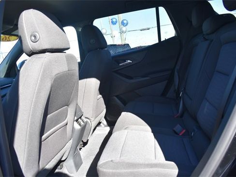 New 2026 Chevrolet Equinox LT image 17