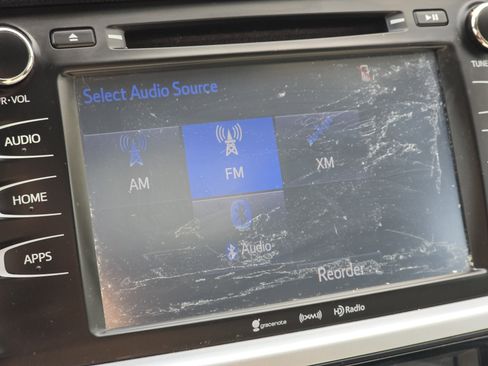 Used 2016 Toyota Highlander XLE image 35