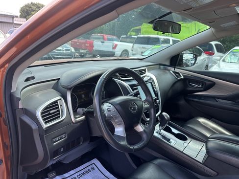 Used 2016 Nissan Murano SV FWD image 7