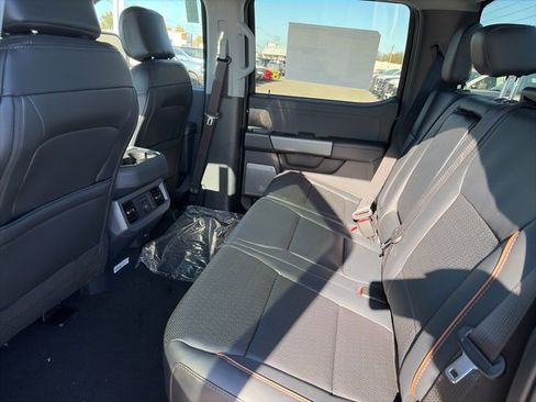 New 2026 Ford F250 Lariat w/ Chrome Package image 11